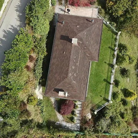 Villa Ara *